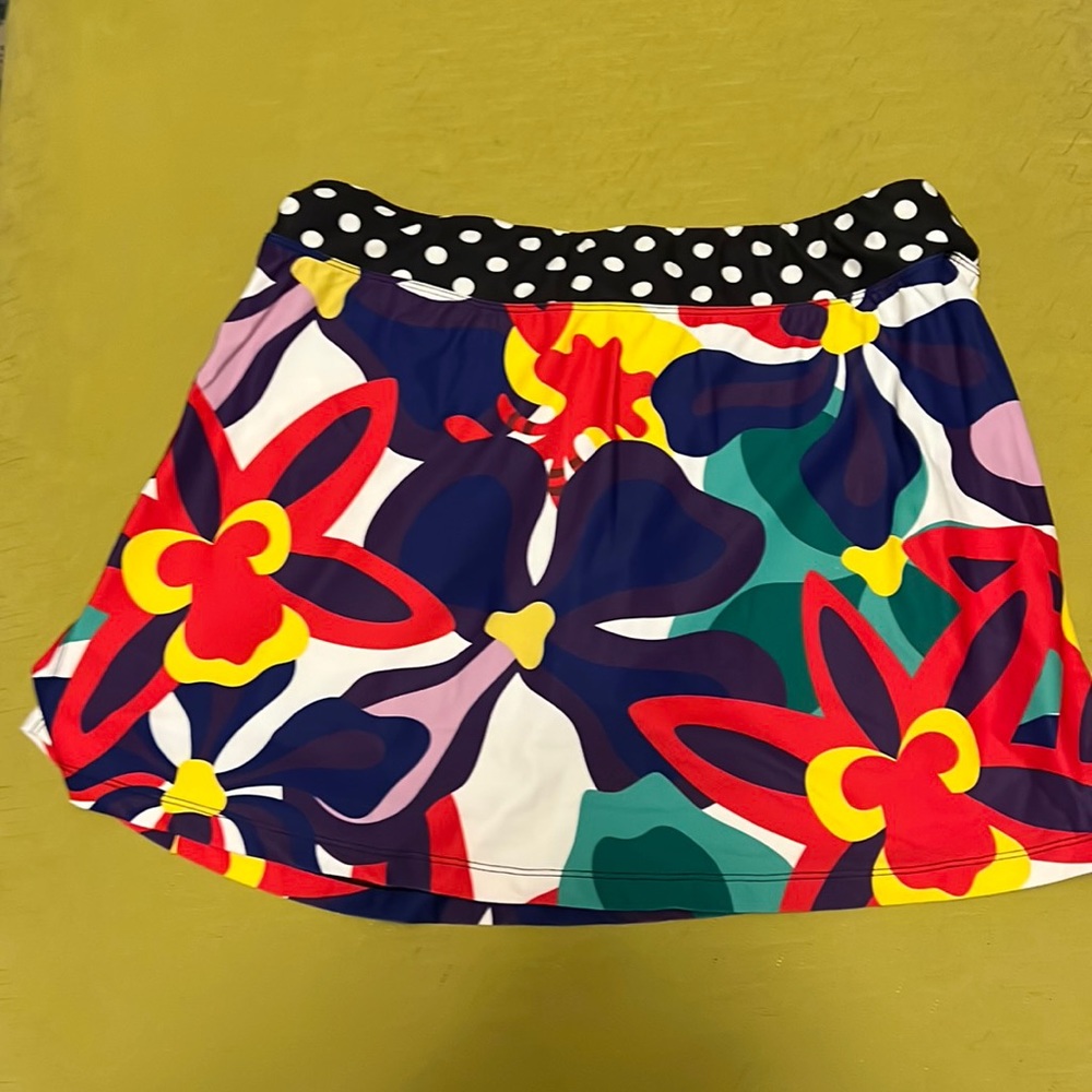 Triflare athletic skort